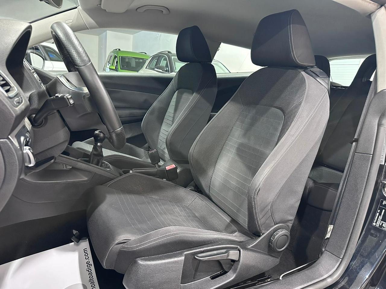 VOLKSWAGEN SCIROCCO 2.0 TDI 140CV