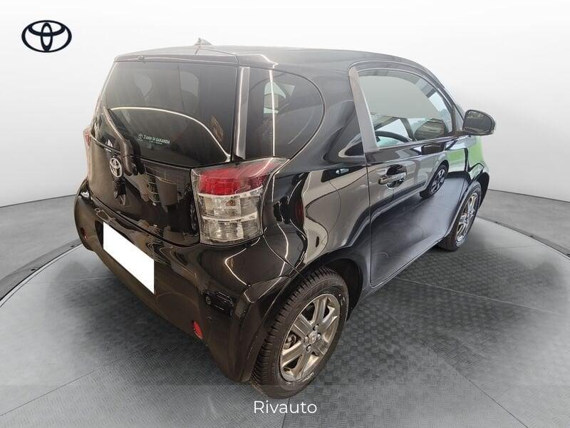 Toyota iQ iQ 1.0 Lounge (high) cvt