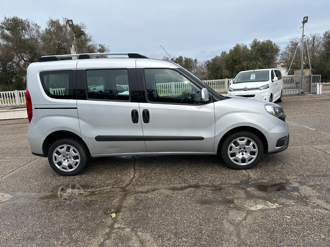 FIAT Doblò 1.6 MJT 95 CV Lounge