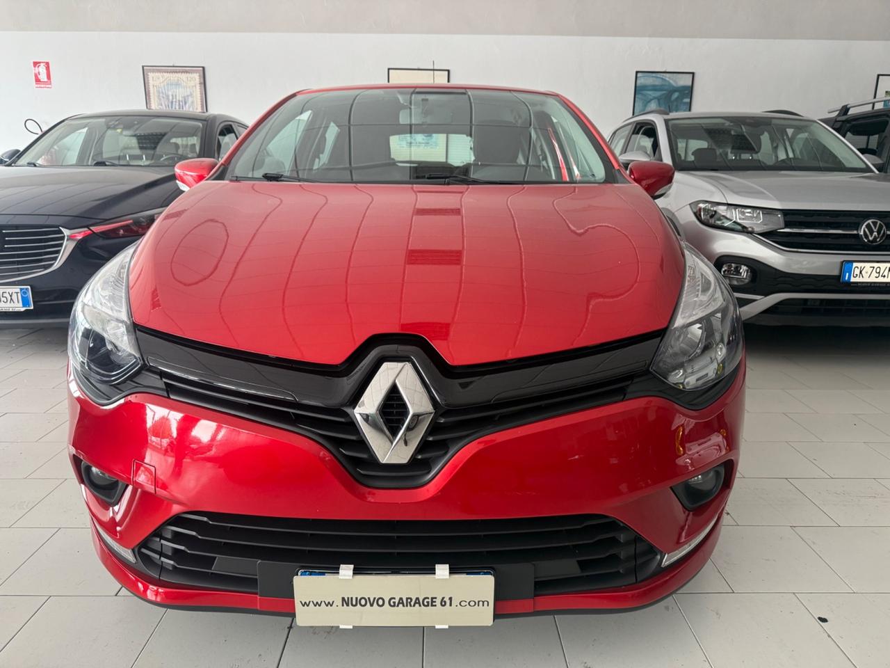 Renault Clio 1.2 75CV 5 porte Zen
