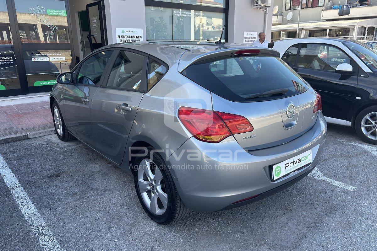 OPEL Astra 1.7 CDTI 110CV 5 porte Cosmo