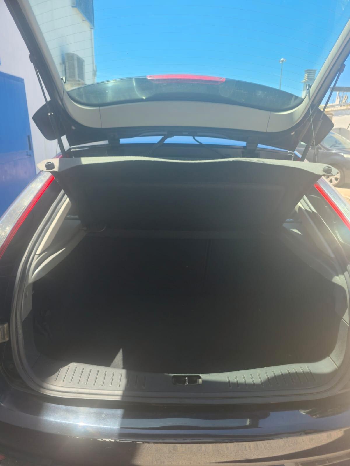 Ford Focus 1.6 TDCi (110CV) 5p. Ikon DPF