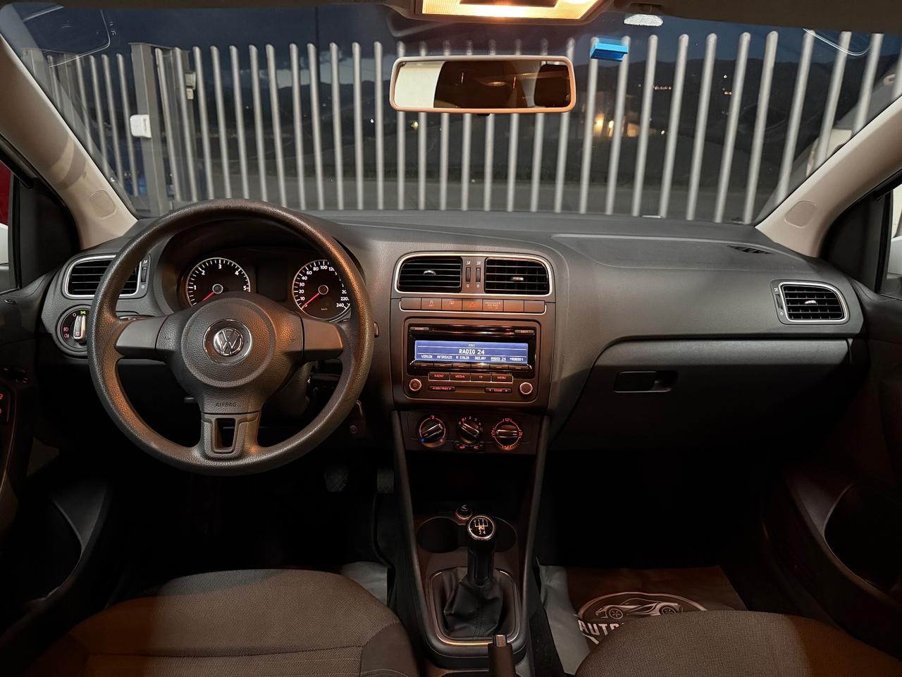 Volkswagen Polo 5p 1.2 tdi 75cv Blackeditione okneopatentati