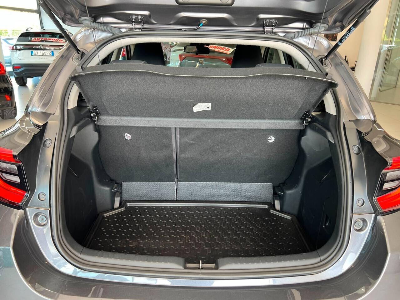 Toyota Yaris 1.5 Hybrid 5 porte Trend