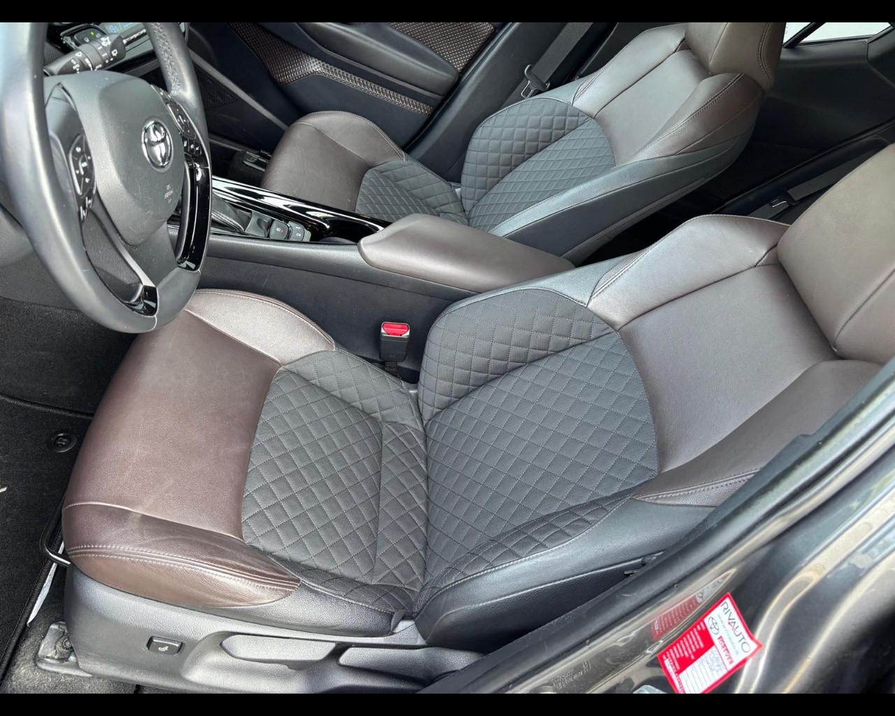 Toyota C-HR I 2016 - C-HR 1.8h Lounge 2wd e-cvt my18