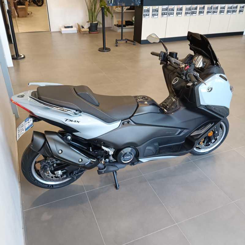 Yamaha T-Max 560 Tech Max - 2025