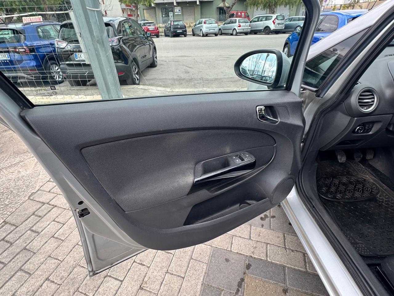 Opel Corsa 1.2 85CV 5 porte GPL-TECH Edition