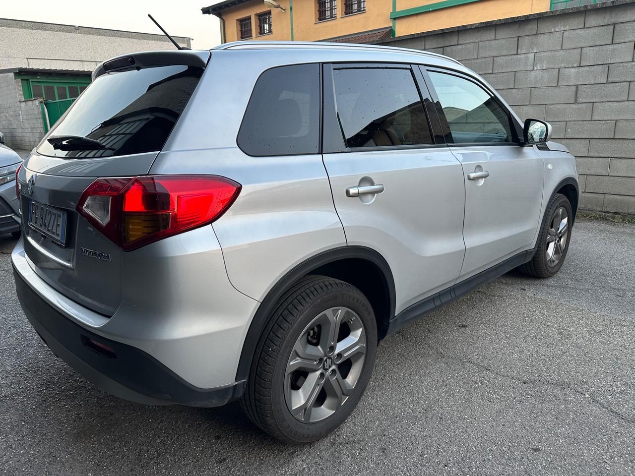 SUZUKI VITARA V -top