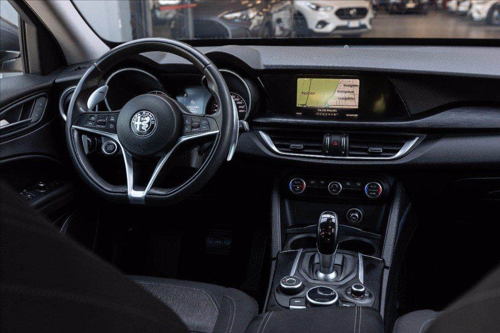 ALFA ROMEO Stelvio 2.2 t Business rwd 190cv auto my19 del 2018