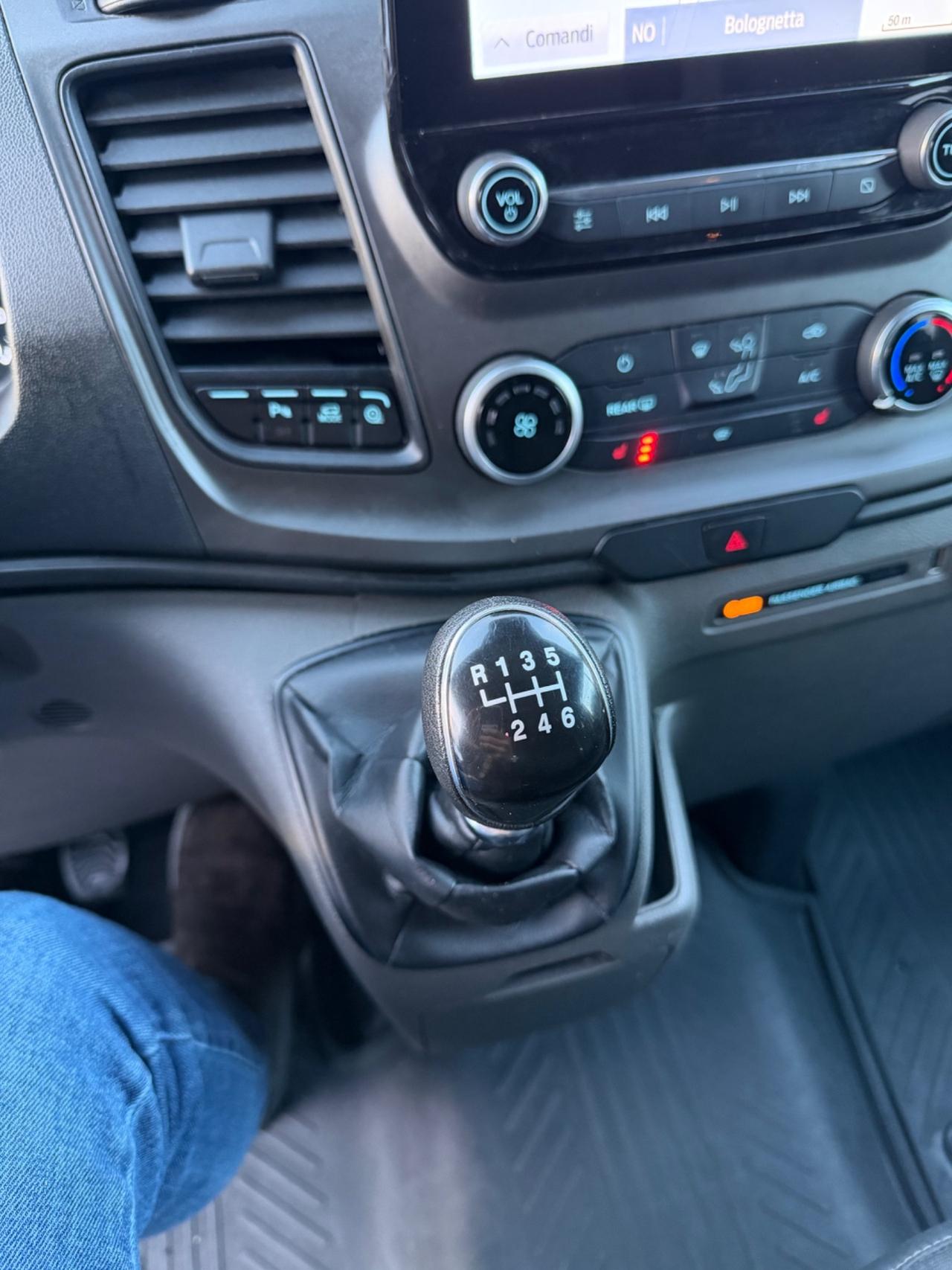 Ford Transit Custom 2.0 EcoBlue 130 9 posti 2023