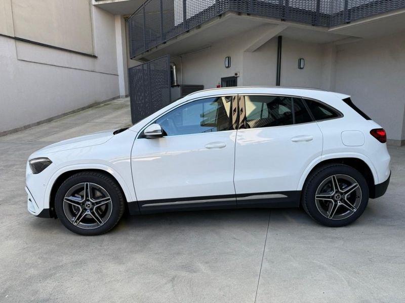 Mercedes-Benz GLA 180 Automatic AMG Line Premium