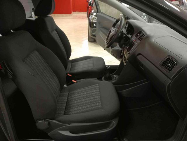 VOLKSWAGEN Polo 1.0 MPI 3p. Trendline ** 98.000 KM. CERTIF. **