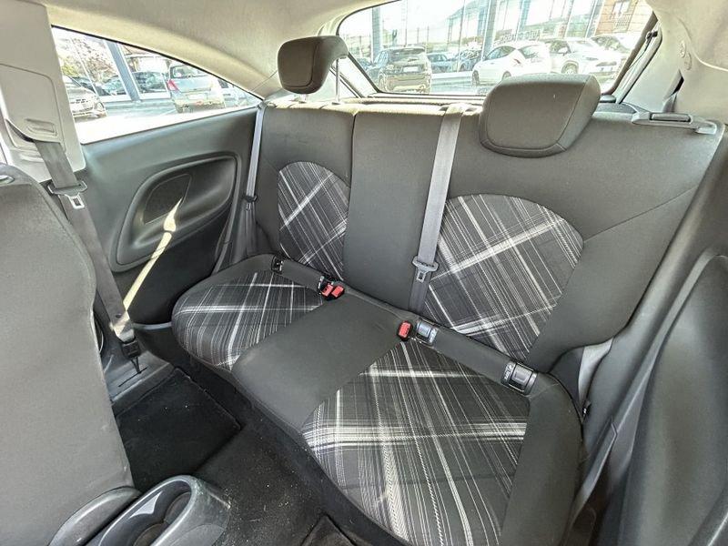 Opel Corsa 1.2 Coupé b-Color OK NEOPATENTATI