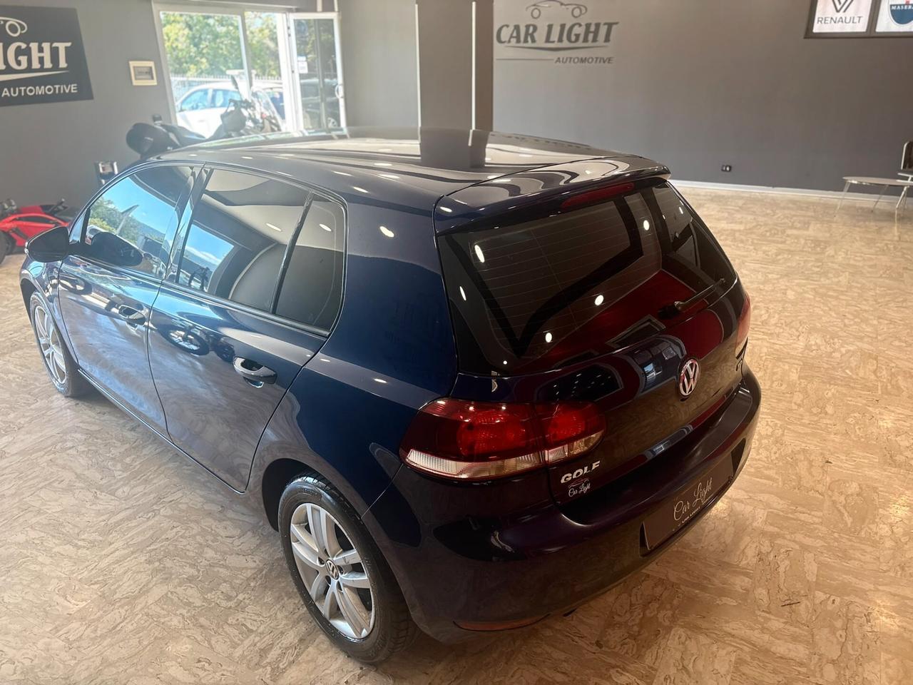 Volkswagen Golf 1.6 TDI DPF DSG 5p. Highline