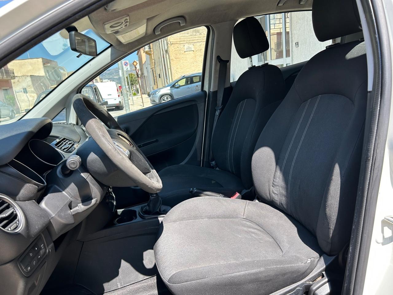 Fiat Punto 1.3 MJT II 75 CV 5 porte Lounge