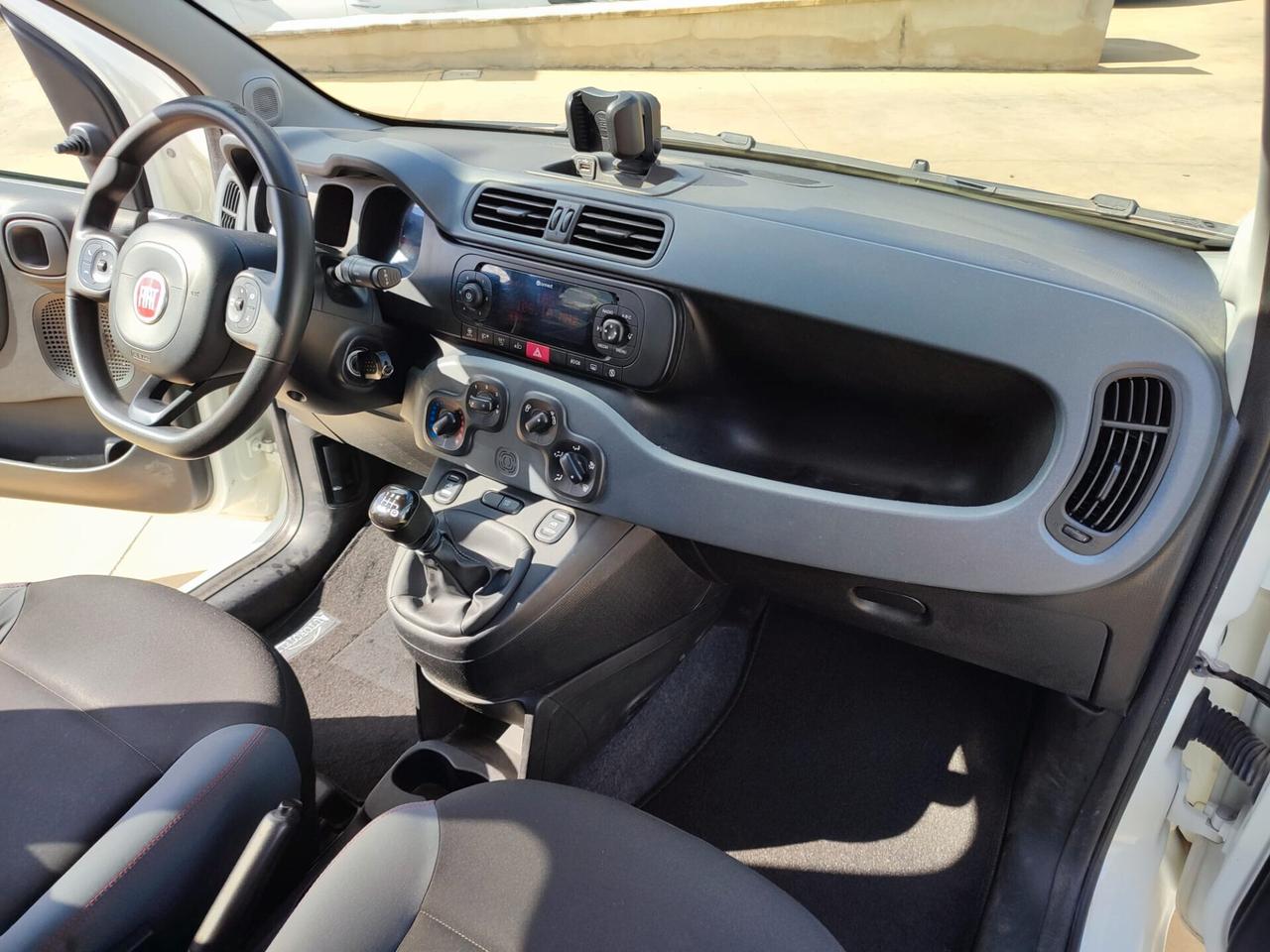 Fiat Panda 1.0 GSE S&S Hybrid Easy Van 4 posti