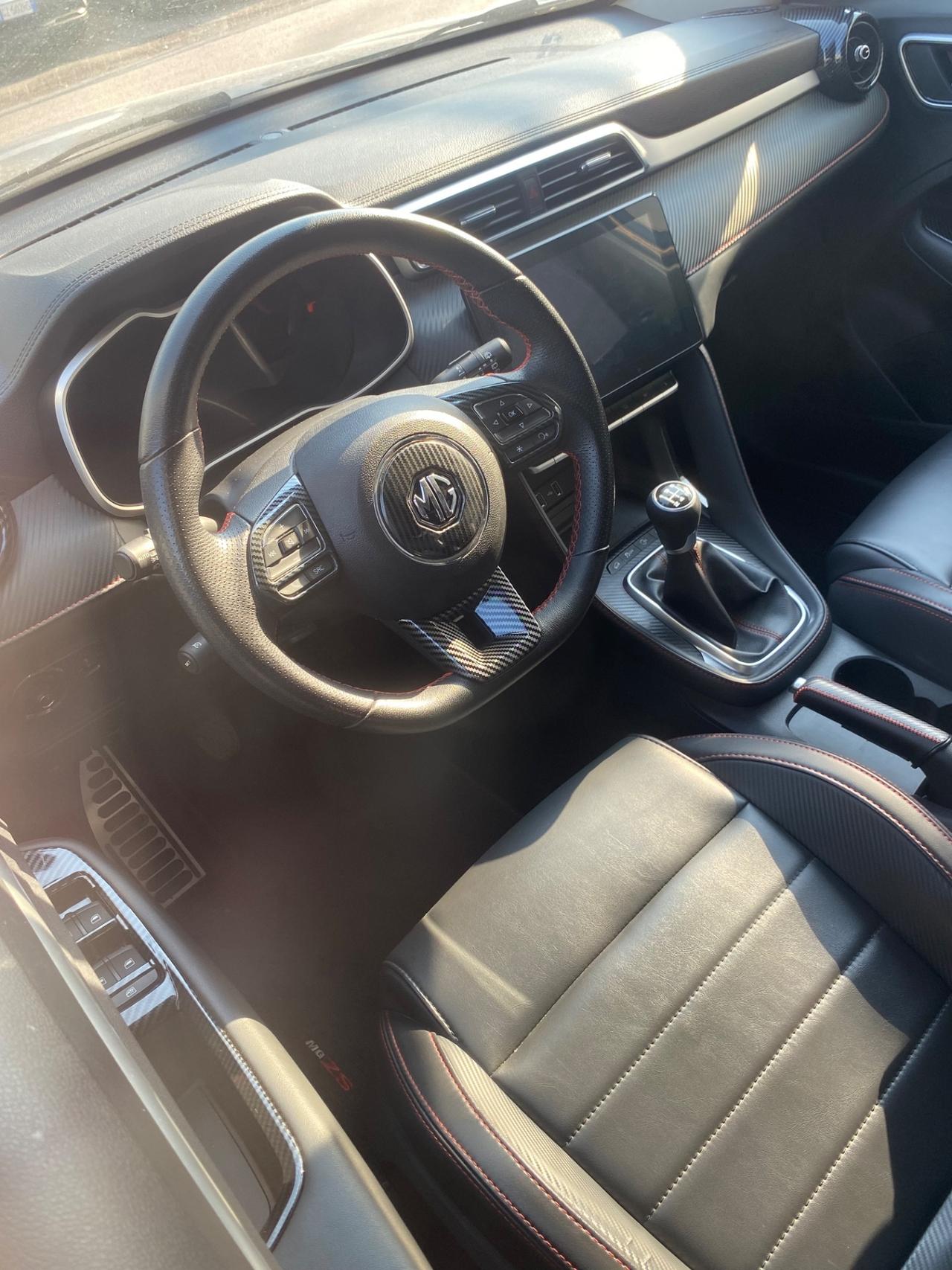 Mg ZS 1.5 B/GPL LUXORY