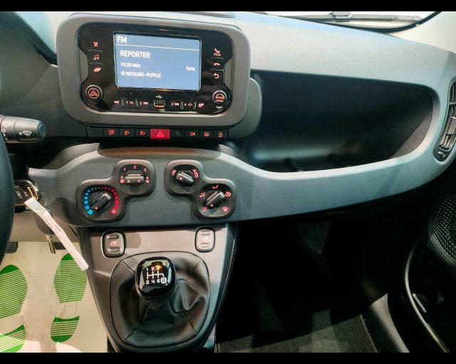 FIAT New Panda 1.0 firefly hybrid s&s 70cv 5p.ti-RADIO BLUETOOTH