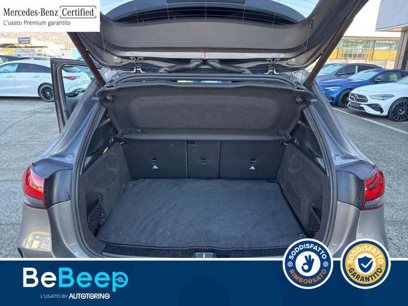 Mercedes-Benz GLA 200 D PREMIUM AUTO