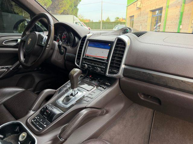 PORSCHE Cayenne 3.0 V6 TDI 245CV TIPTRONIC TETTO PANORAMICO