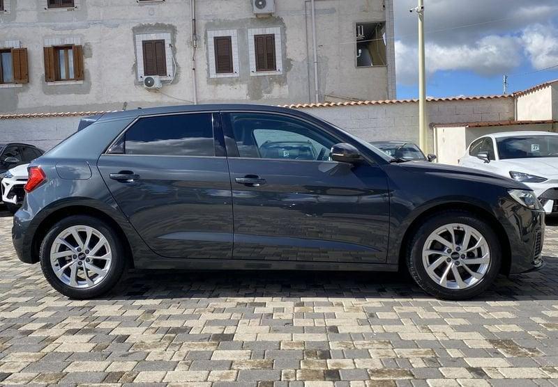 Audi A1 Sportback 1.0 TFSI 110CV s-tronic 30
