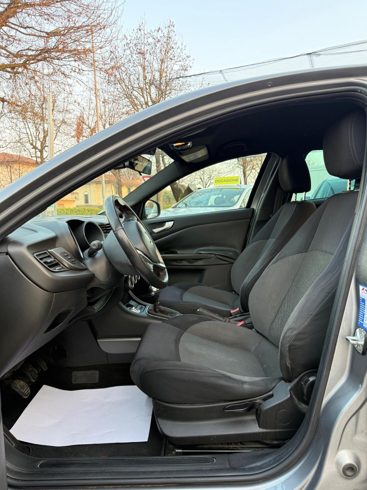 Alfa Romeo Giulietta 1.6 JTDm-2 105 CV Exclusive