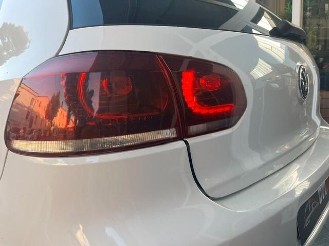 VOLKSWAGEN GOLF 140 CV TDI GT SPORT 3 porte DSG CERCHI IN LEGA NAVIGATORE OK NEOPATENTATI - GARANZIA 12 MESI -
