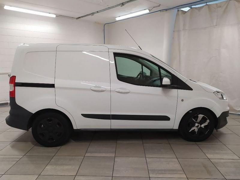 Ford Transit Courier 1.5 tdci 75cv Trend E6