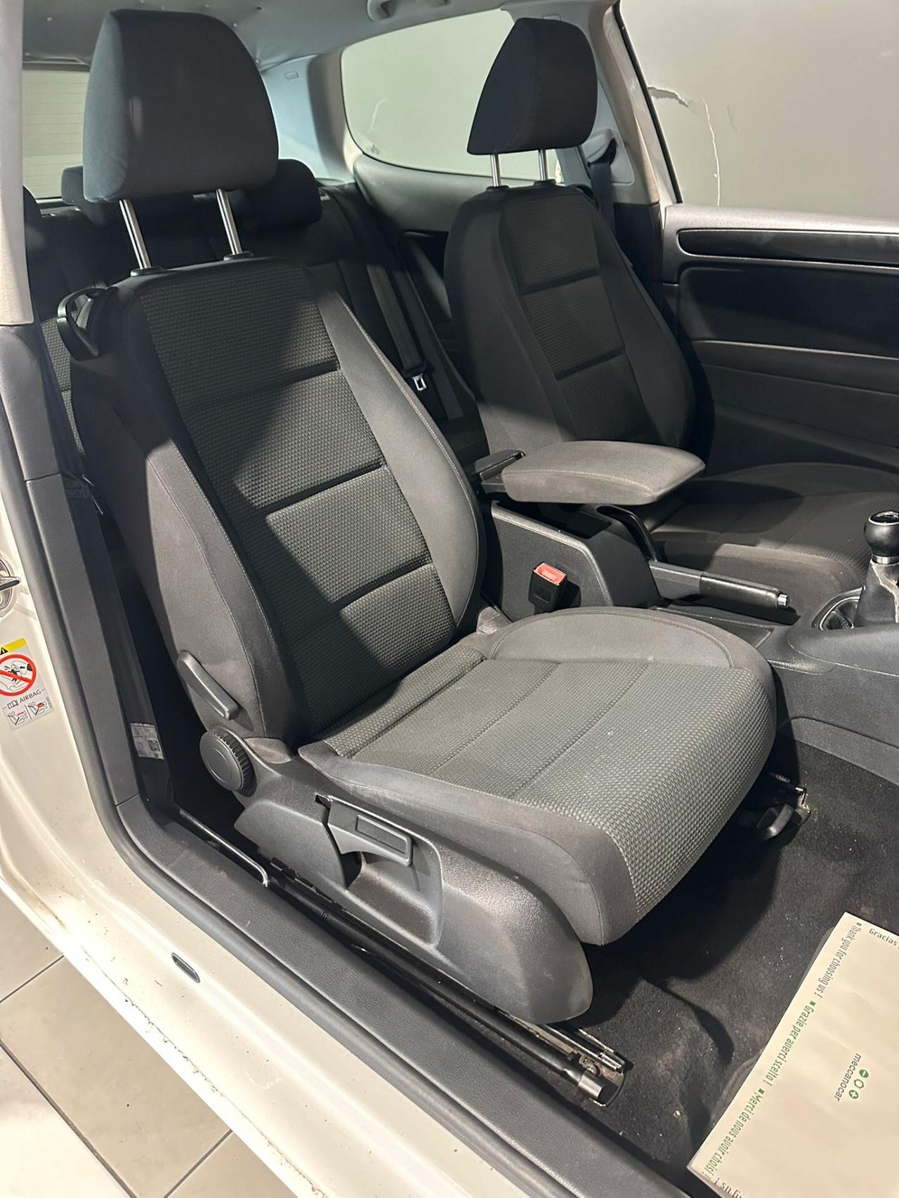 Volkswagen Golf 1.6 TDI Comfortline BLUEMOTION TECH