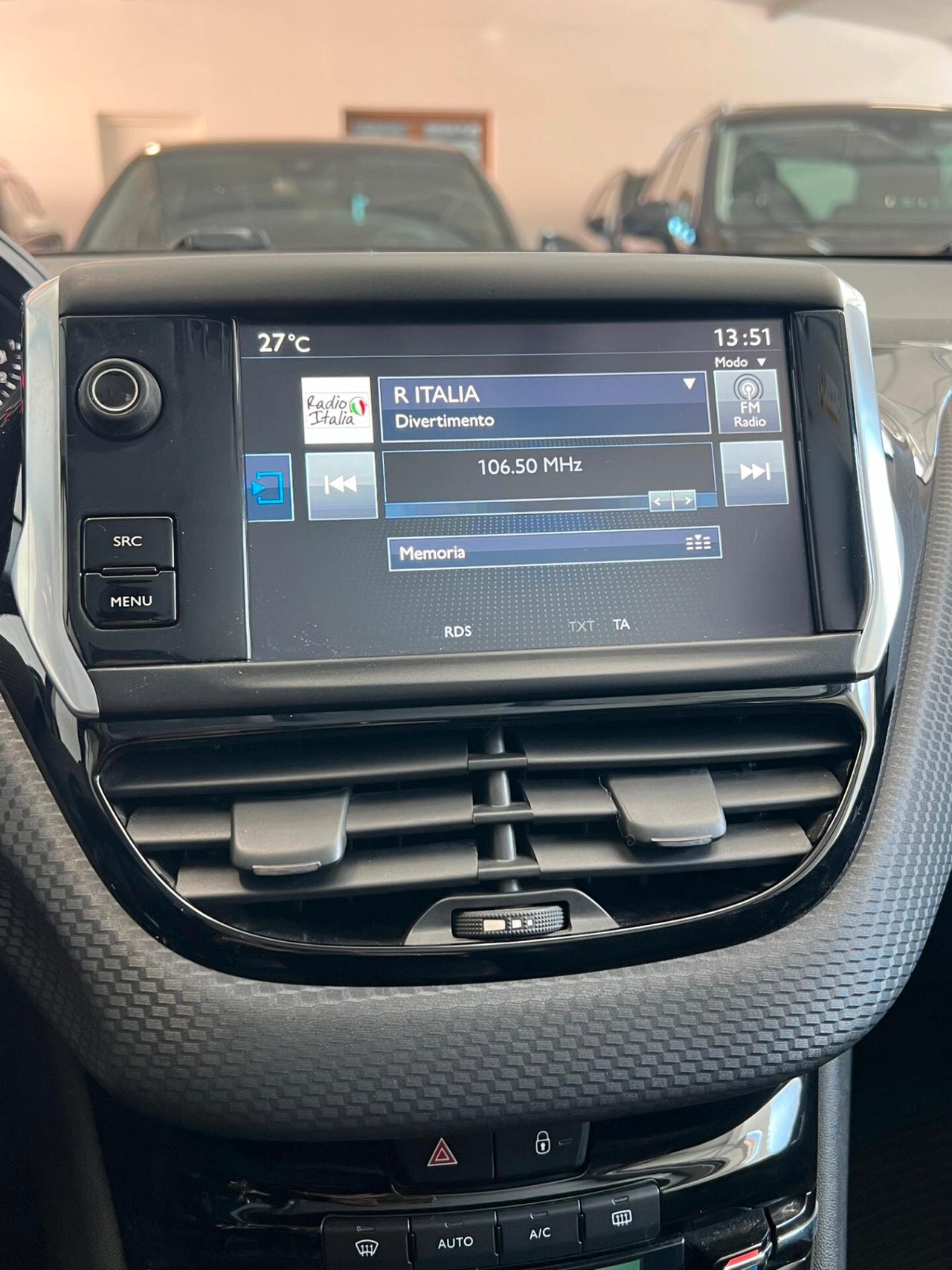 Peugeot 208 BlueHDi 100 3 porte GT Line