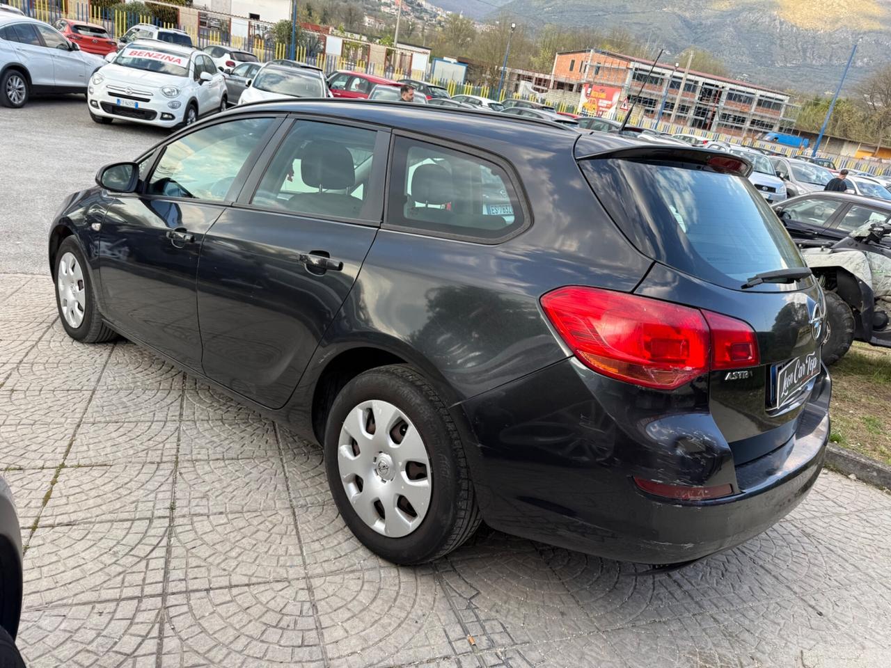 Opel Astra 1.7 CDTI 110CV Sports Tourer Elective Fleet
