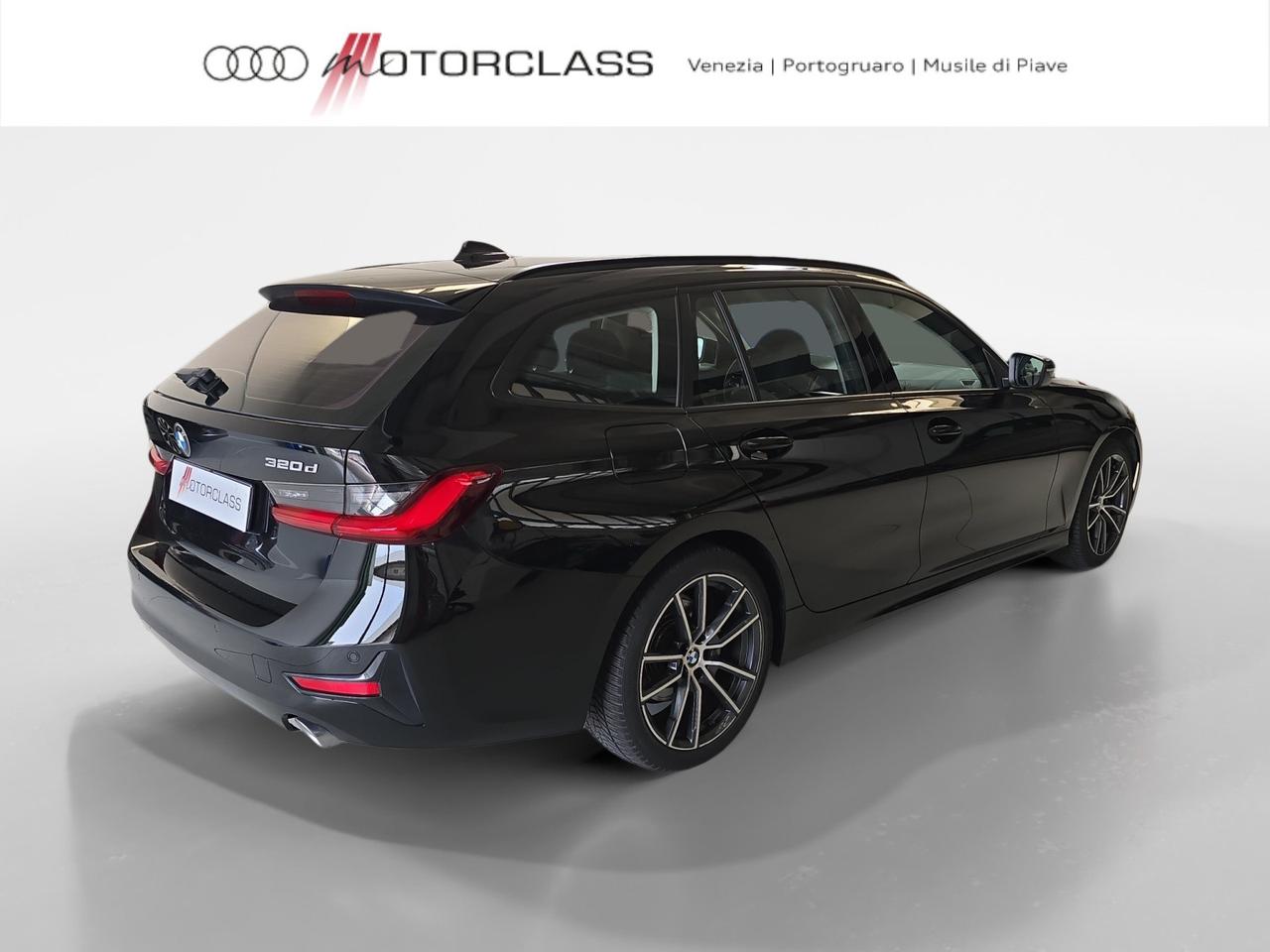 320d Touring Auto