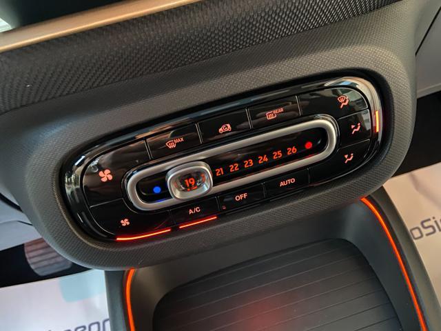 SMART ForTwo EQ Prime TETTO PAN-INTERNI IN PELLE-SEDILI RISCAL.