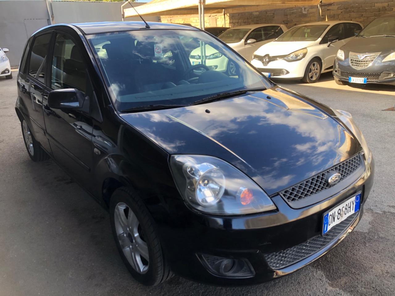 Ford Fiesta 1.2 16V 5p Km 130mila 08