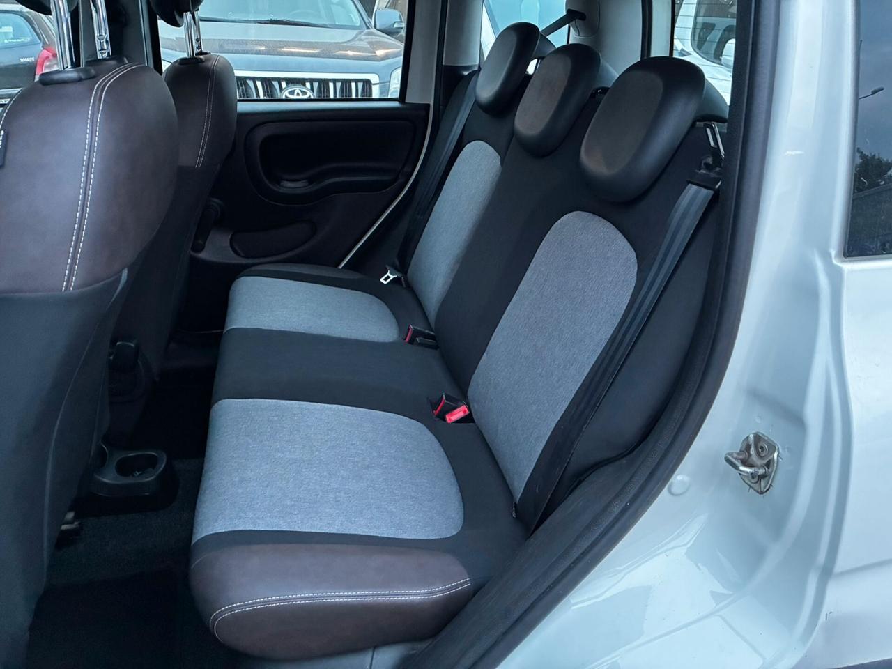 FIAT PANDA CROSS 4x4 0.9TWINAIR GANCIO TRAINO