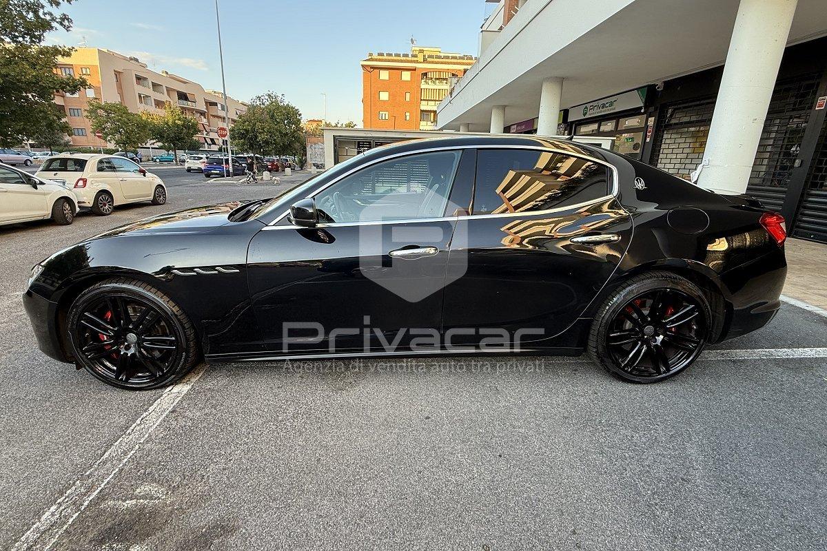 MASERATI Ghibli V6 Diesel 275 CV