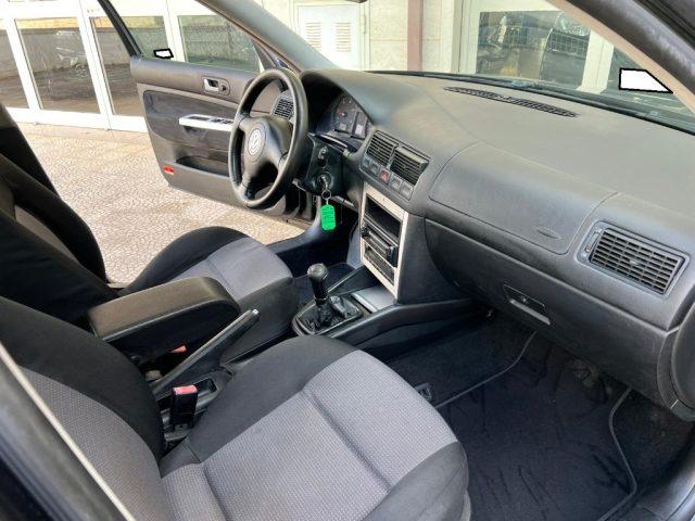 VOLKSWAGEN Golf 1.9 TDI/130 CV cat 5p. Highline