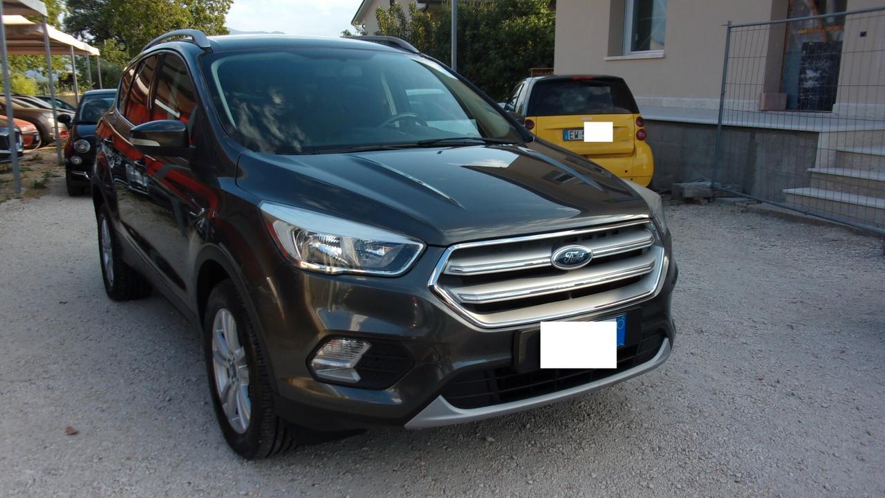 Ford Kuga 1.5 TDCI 120 CV S&S 2WD Titanium