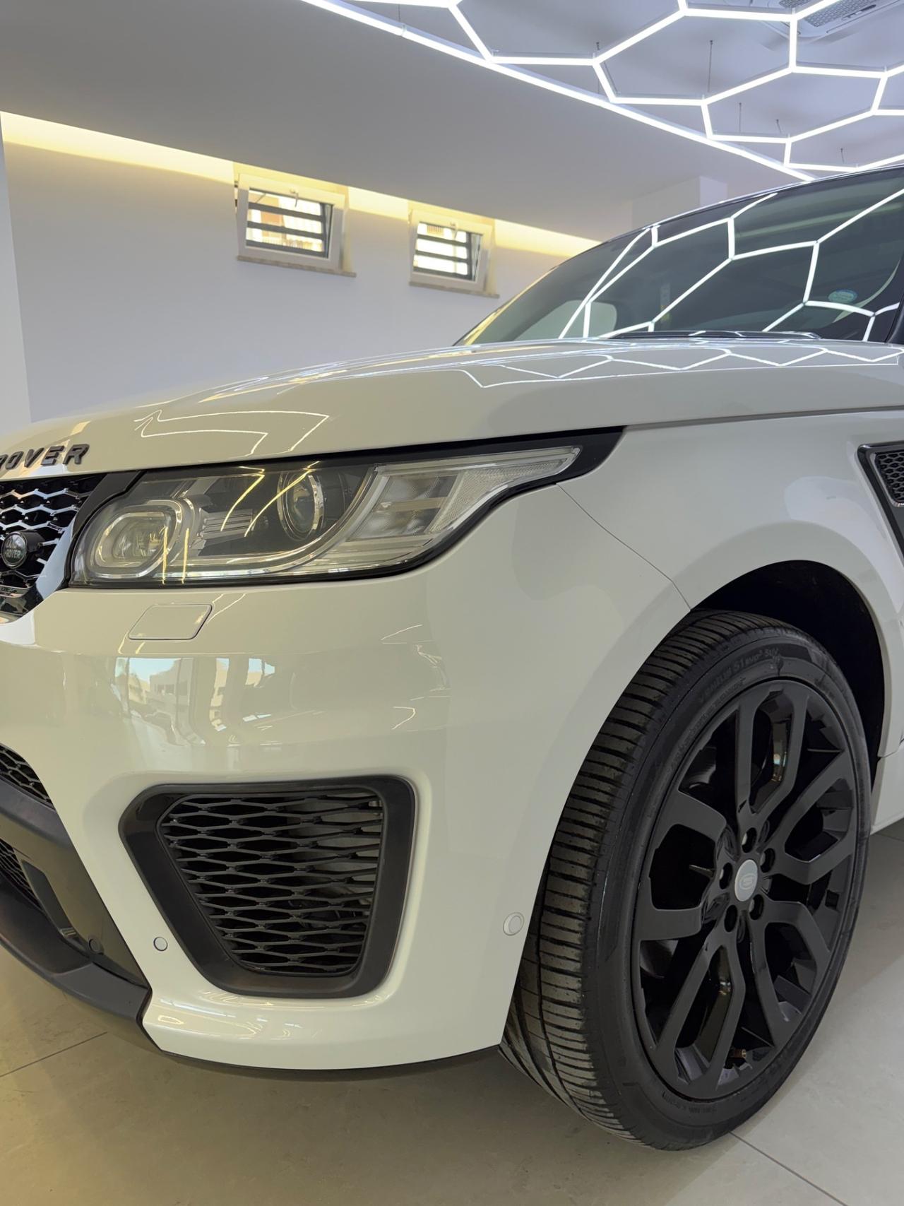 Land Rover Range Sport 3.0 TDV6 HSE Dynamic