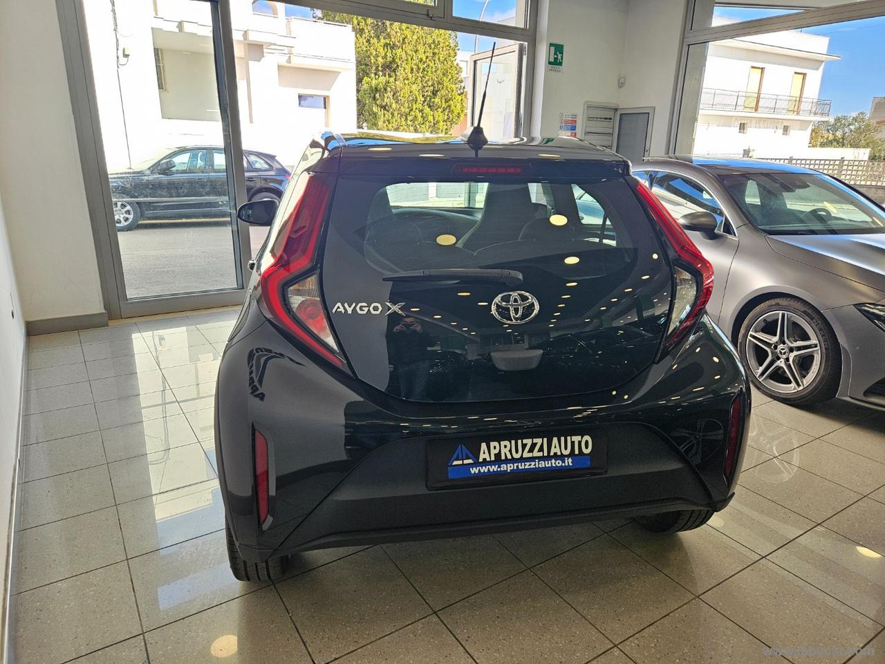 TOYOTA Aygo X 1.0 VVT-i 72 CV 5p. Active
