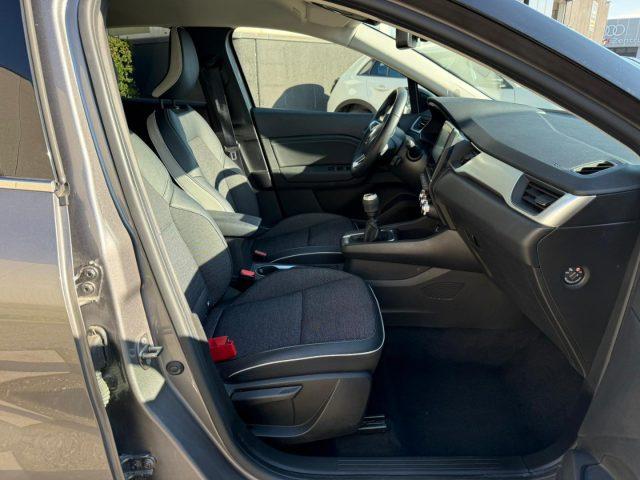 RENAULT Captur TCe 90 CV Techno NAVI - LED - TELECAMERA - 17