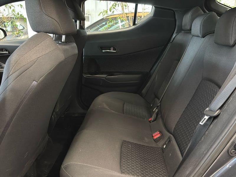 Toyota C-HR 1.8H (122CV) E-CVT Active