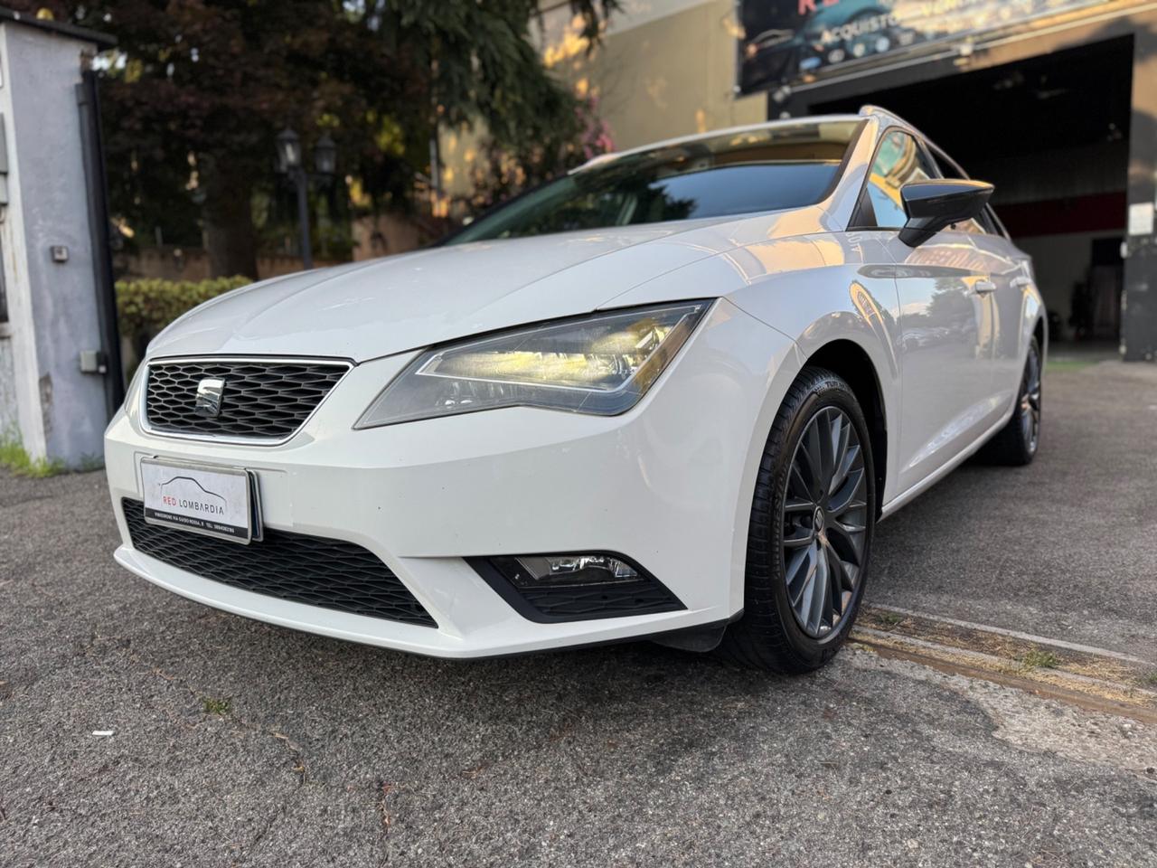 Seat Leon 1.4 TGI DSG ST Business HIGH