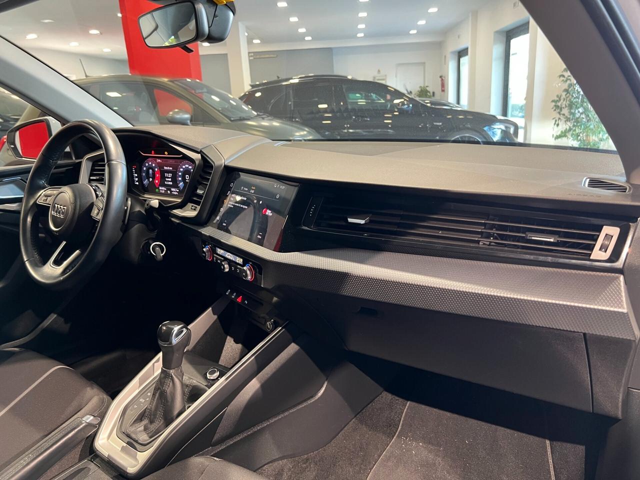 Audi A1 citycarver 30 TFSI S tronic Identity Contrast