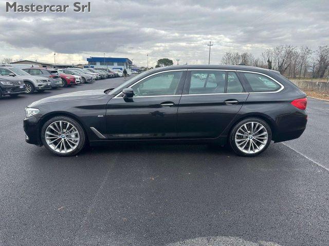 BMW 530 530d Touring xdrive Sport 265cv auto - FJ602TM