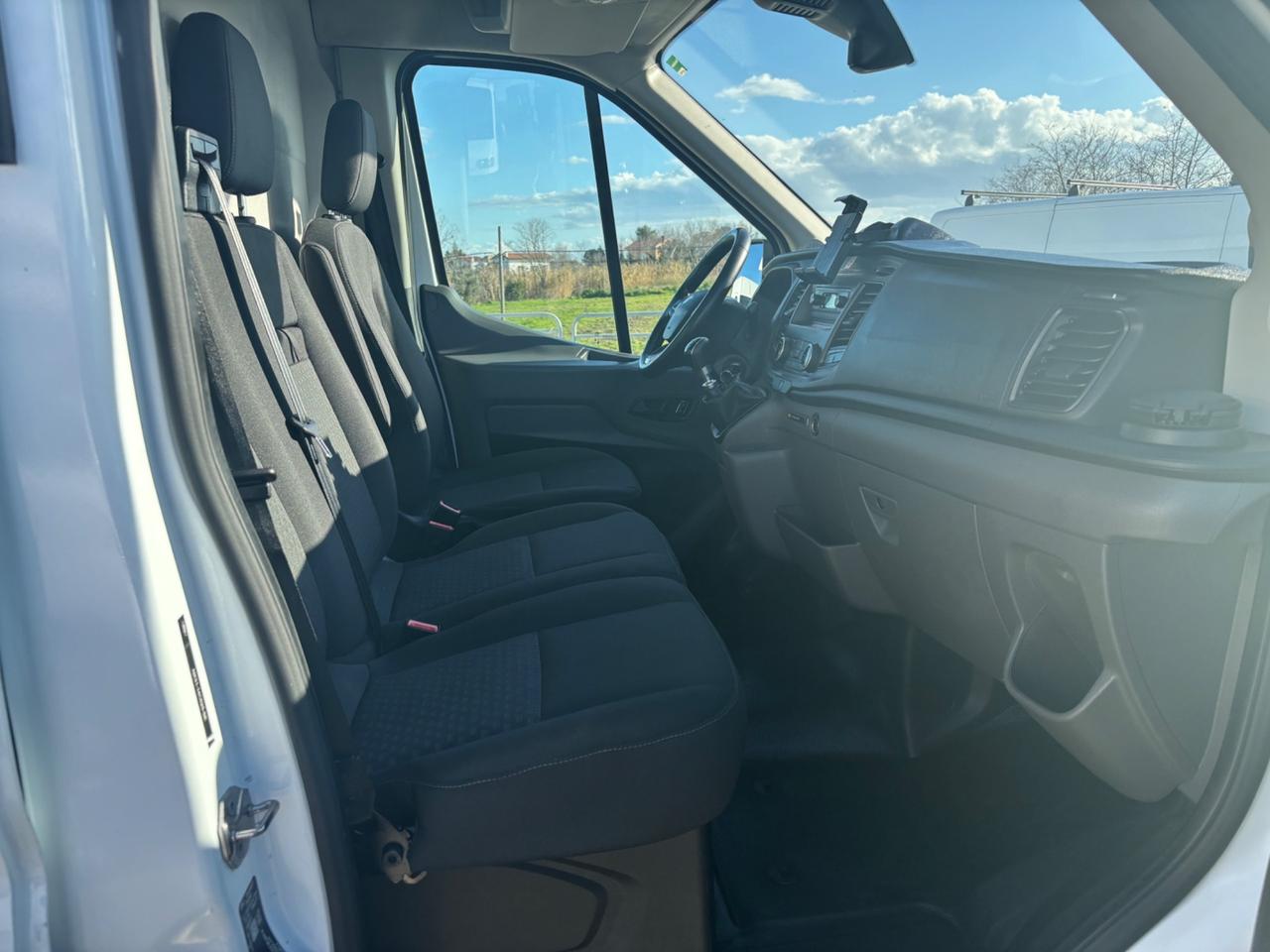 FORD TRANSIT L4 h3 350 2.0 tdci 170 cv