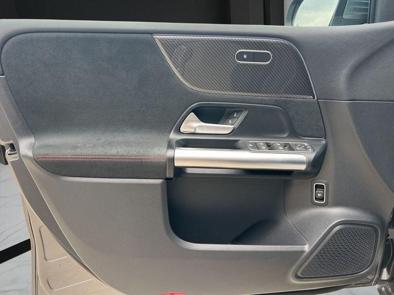 Mercedes-Benz Classe B B 180 d AMG Line Adv Plus