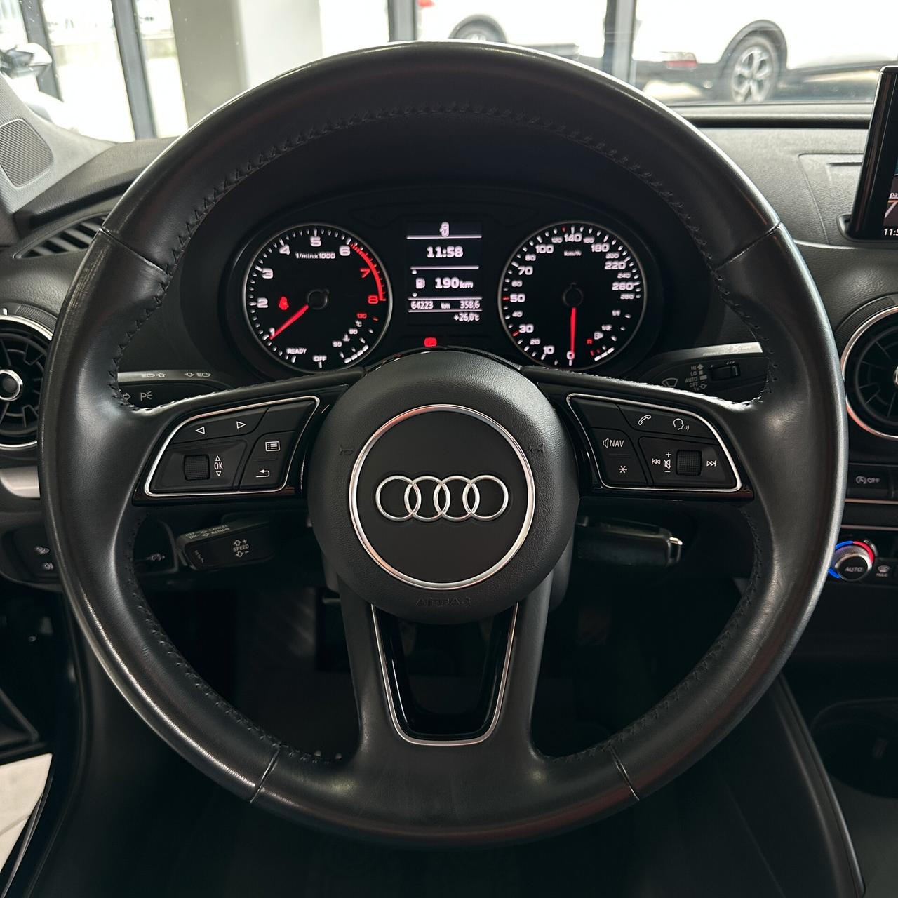 Audi A3 1.0 116cv TFSI NEOPATENTATI Navi Finanziabile