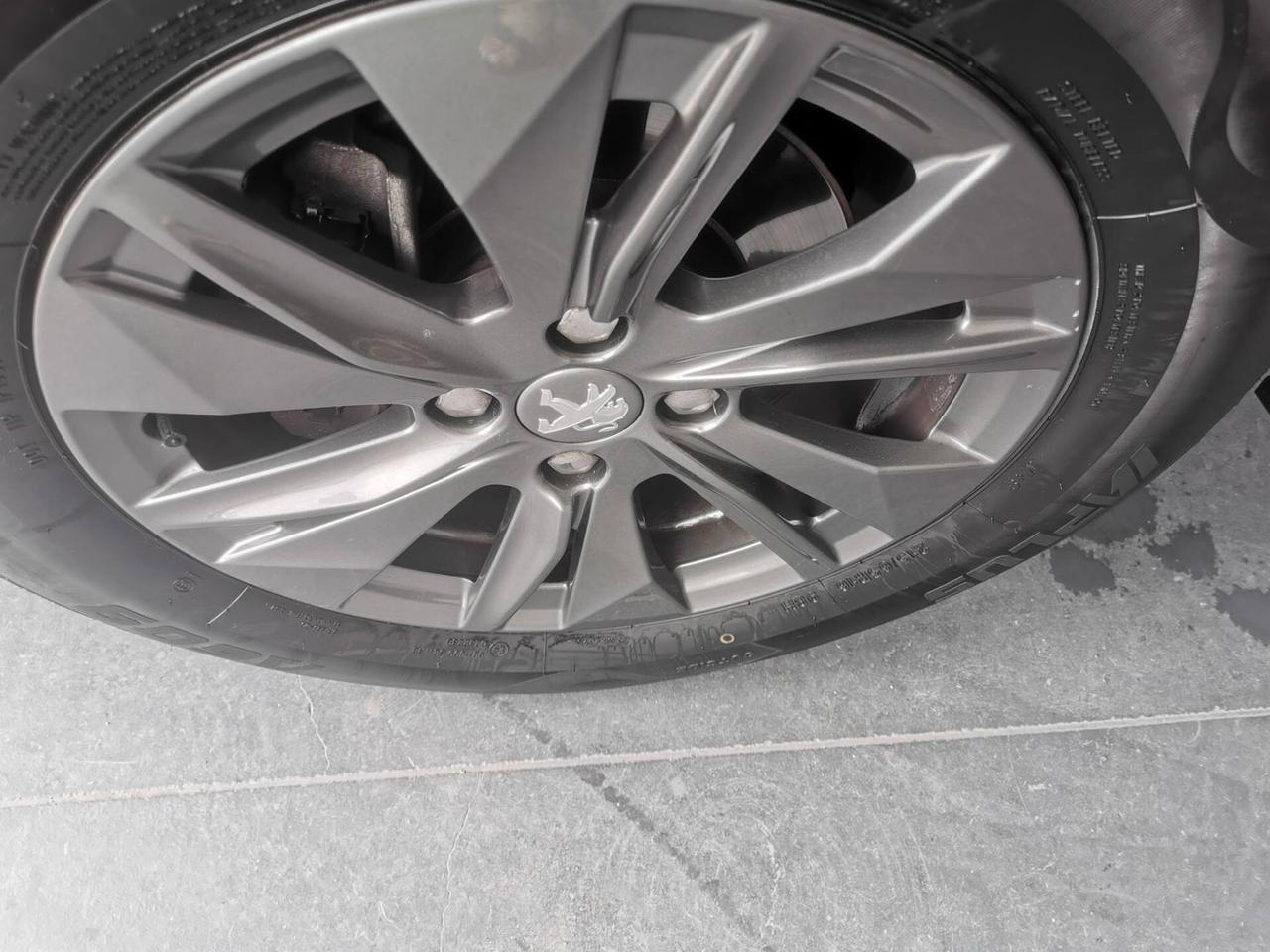 Peugeot 2008 BlueHDi 110 S&S Active Pack 2022