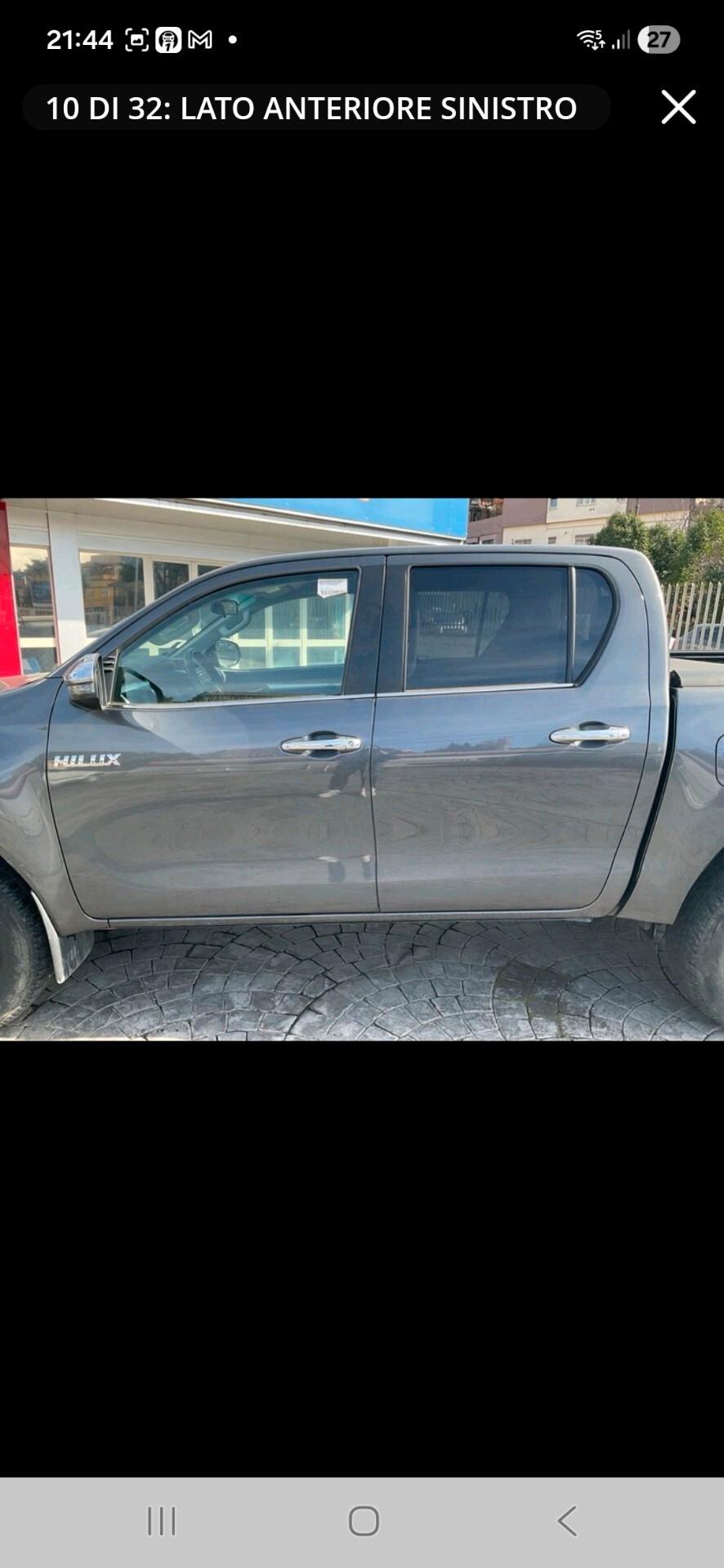 Toyota Hilux 2.4 D-4D 4WD 4 porte Double Cab Comfort